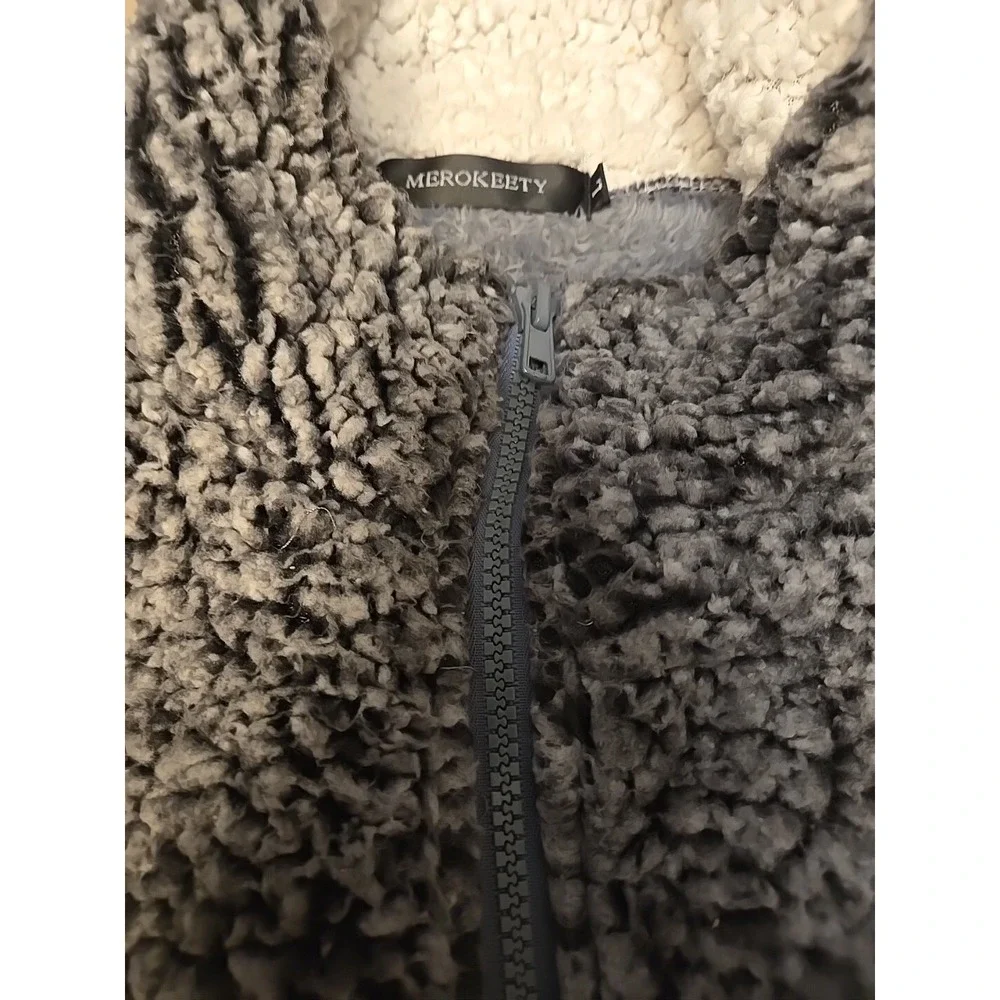 Medium merokeety vest
